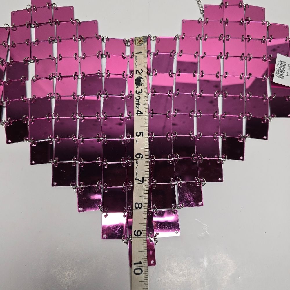 Mirror Mermaid Scale Metal Chain Hulter Top Hot Pink Fuchsia Magenta Size M NWT - Picture 5 of 9